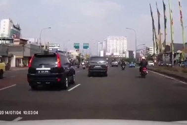 Tự gây tai nạn vì đi ẩu