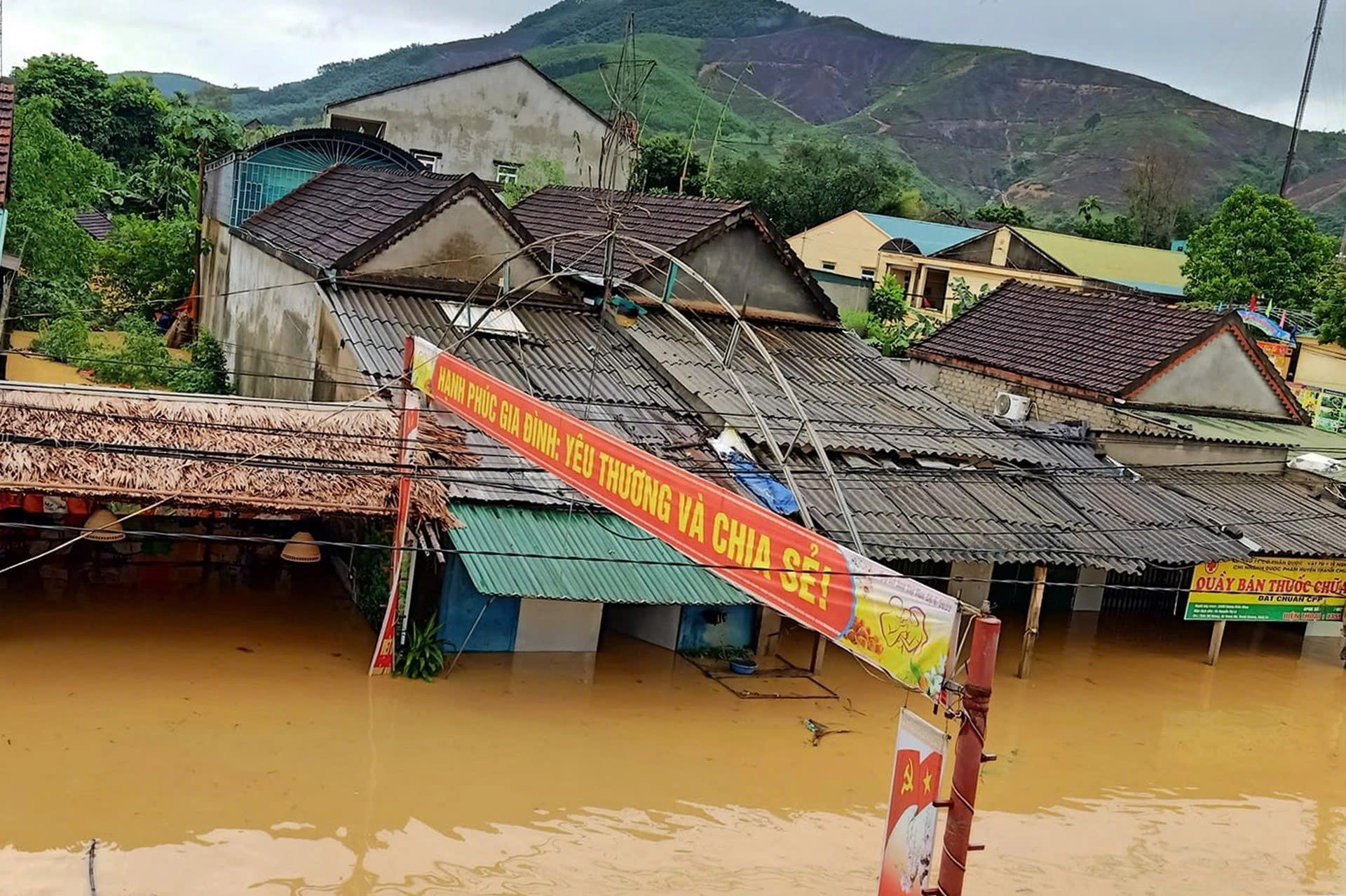 Xã Thanh Mỹ trong cơn lũ lịch sử năm 2022 (Ảnh: T. Mỹ).