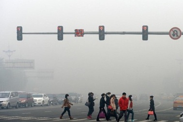 Trung Quốc: thành phố 11 triệu dân rối loạn vì khói bụi ô nhiễm