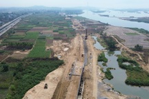 Quảng Ngãi: Hai dự án kè hàng trăm tỷ đồng chậm tiến độ vì thiếu vốn