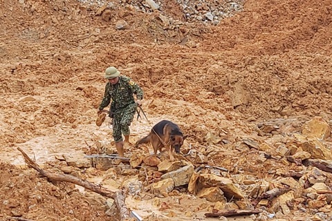 Từ 15h chiều nay tạm dừng mọi hoạt động tìm kiếm tại Rào Trăng 3