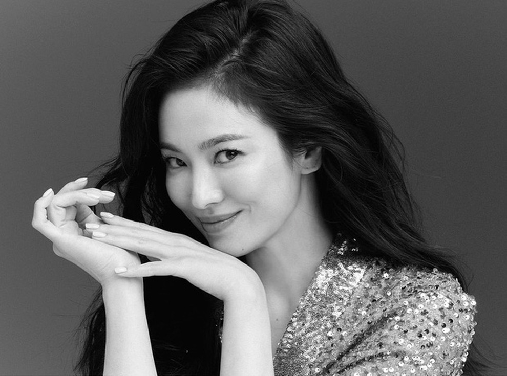 Song Hye Kyo đẹp đôi bên người tình màn ảnh kém 11 tuổi - 7 Song Hye Kyo đẹp đôi bên người tình màn ảnh kém 11 tuổi - 7