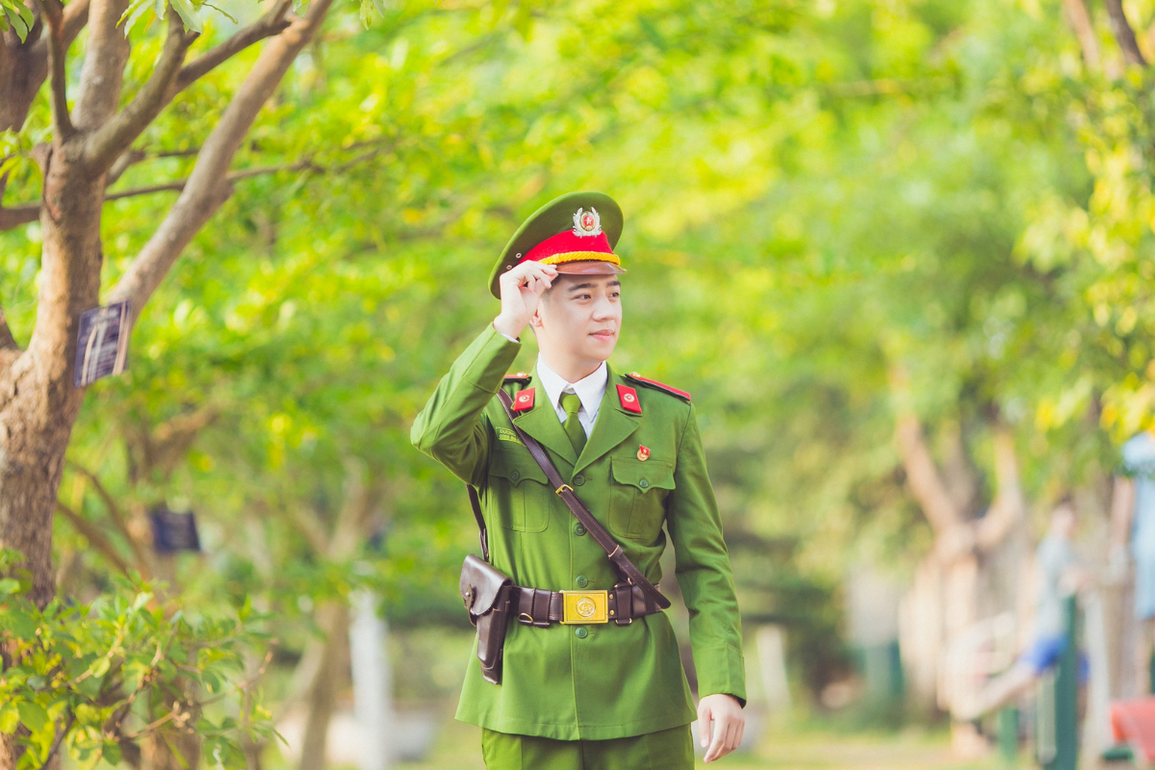 Người chiến sĩ công an Mộc Châu cùng dân nuôi 1.878 em nhỏ - 1 Người chiến sĩ công an Mộc Châu cùng dân nuôi 1.878 em nhỏ - 1