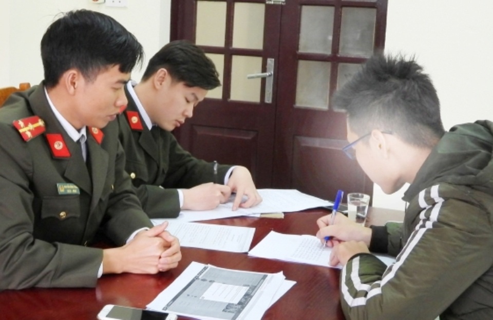 Bị phạt vì lập nhóm “thông chốt, báo chốt” CSGT - 1 Bị phạt vì lập nhóm “thông chốt, báo chốt” CSGT - 1