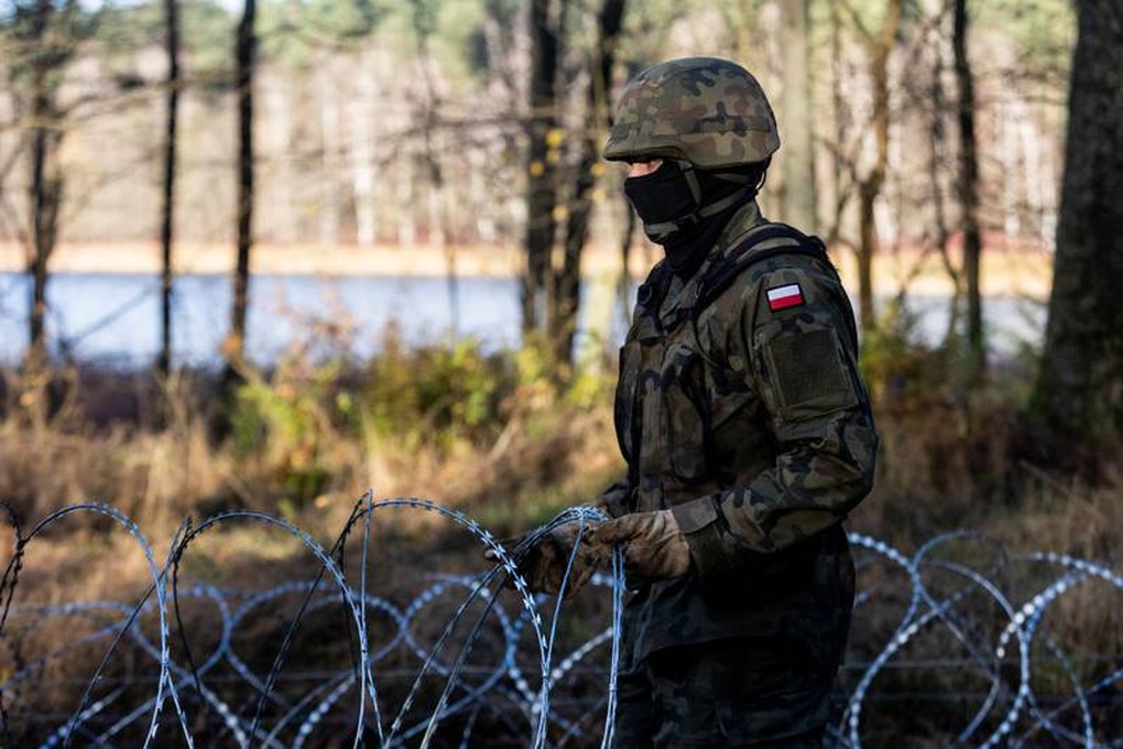 NATO có thể đáp trả thế nào về vụ tên lửa rơi xuống Ba Lan? - 1 NATO có thể đáp trả thế nào về vụ tên lửa rơi xuống Ba Lan? - 1