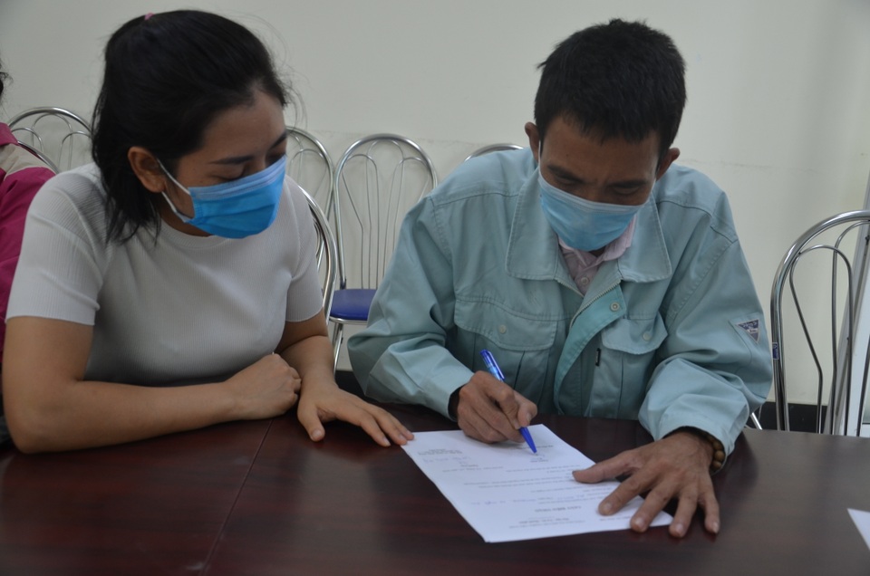Cô gái nhiễm vi khuẩn tụ cầu vàng: Ở dưới suối vàng em cũng an lòng - 3 Cô gái nhiễm vi khuẩn tụ cầu vàng: Ở dưới suối vàng em cũng an lòng - 3