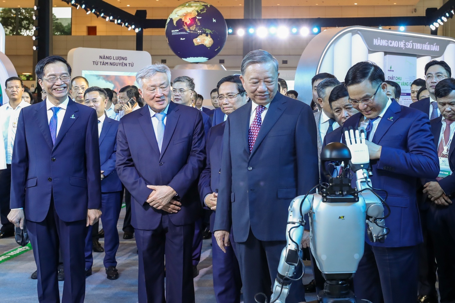 Đến năm 2030, PVN phải lọt top 500 doanh nghiệp lớn nhất thế giới - 2