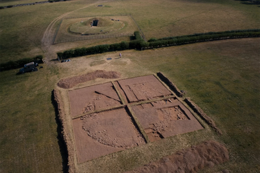 Bí ẩn nơi chôn cất “huyền bí” 4.000 năm tuổi ở Anh
