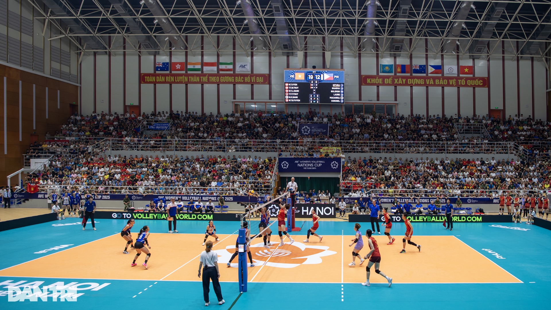 Thắng dễ Philippines, bóng chuyền nữ Việt Nam vô địch giải AVC Nations Cup - 1 Thắng dễ Philippines, bóng chuyền nữ Việt Nam vô địch giải AVC Nations Cup - 1