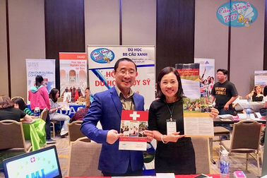 Khoá học hè Thuỵ Sĩ siêu rẻ và học bổng đại học ngành Du lịch khách sạn