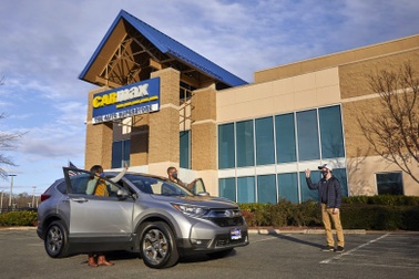 Thị trường Mỹ "tranh" nguồn cung xe cũ với Canada