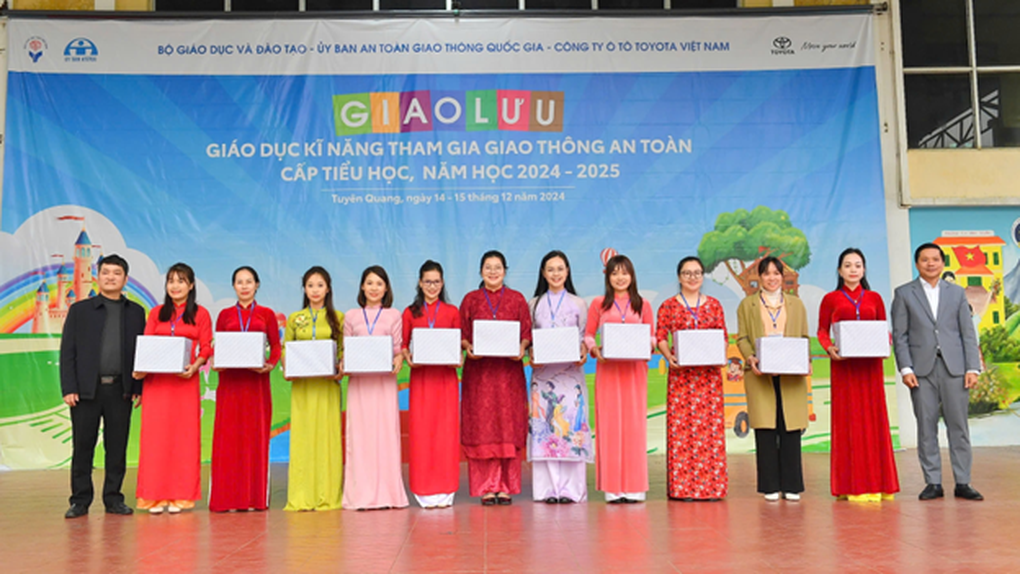 Sức lan tỏa của hành trình Toyota cùng em học an toàn giao thông - 5 Sức lan tỏa của hành trình Toyota cùng em học an toàn giao thông - 5