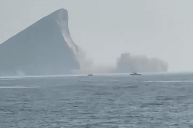 Điểm du lịch đảo Rùa nổi tiếng nhất Đài Loan mất phần đầu sau động đất