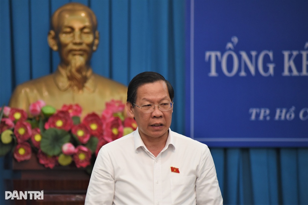 Chủ tịch TPHCM: Tôi không chỉ đạo ai vì thành tích mà nói không đúng vấn đề - 4 Chủ tịch TPHCM: Tôi không chỉ đạo ai vì thành tích mà nói không đúng vấn đề - 4