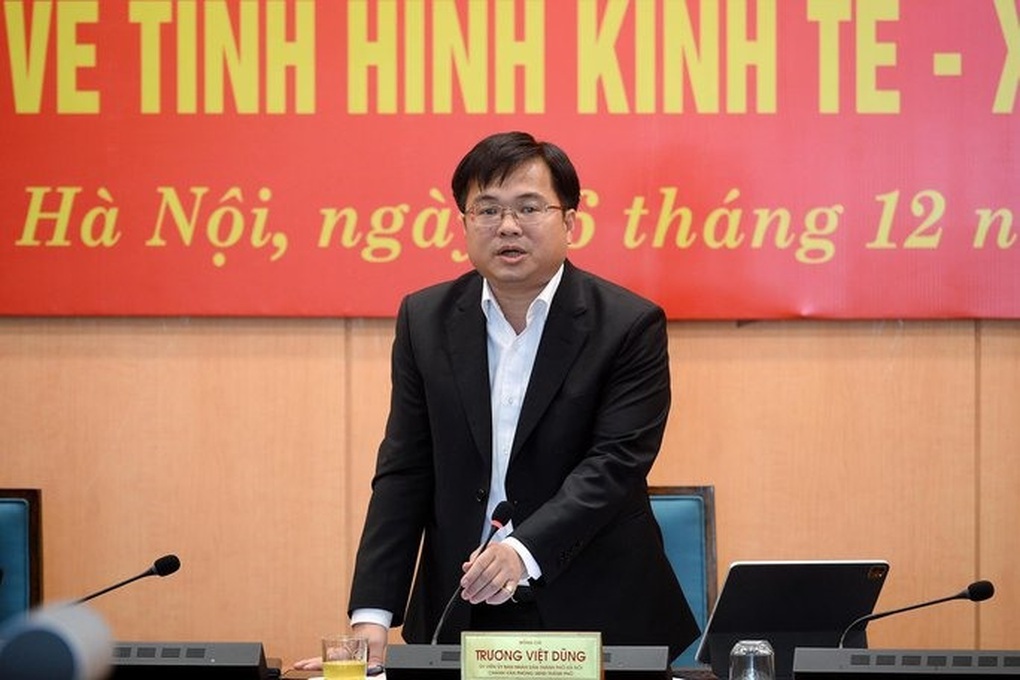 Hà Nội có phó chủ tịch UBND thành phố từng là thủ khoa tuyển dụng đặc cách - 1 Hà Nội có phó chủ tịch UBND thành phố từng là thủ khoa tuyển dụng đặc cách - 1