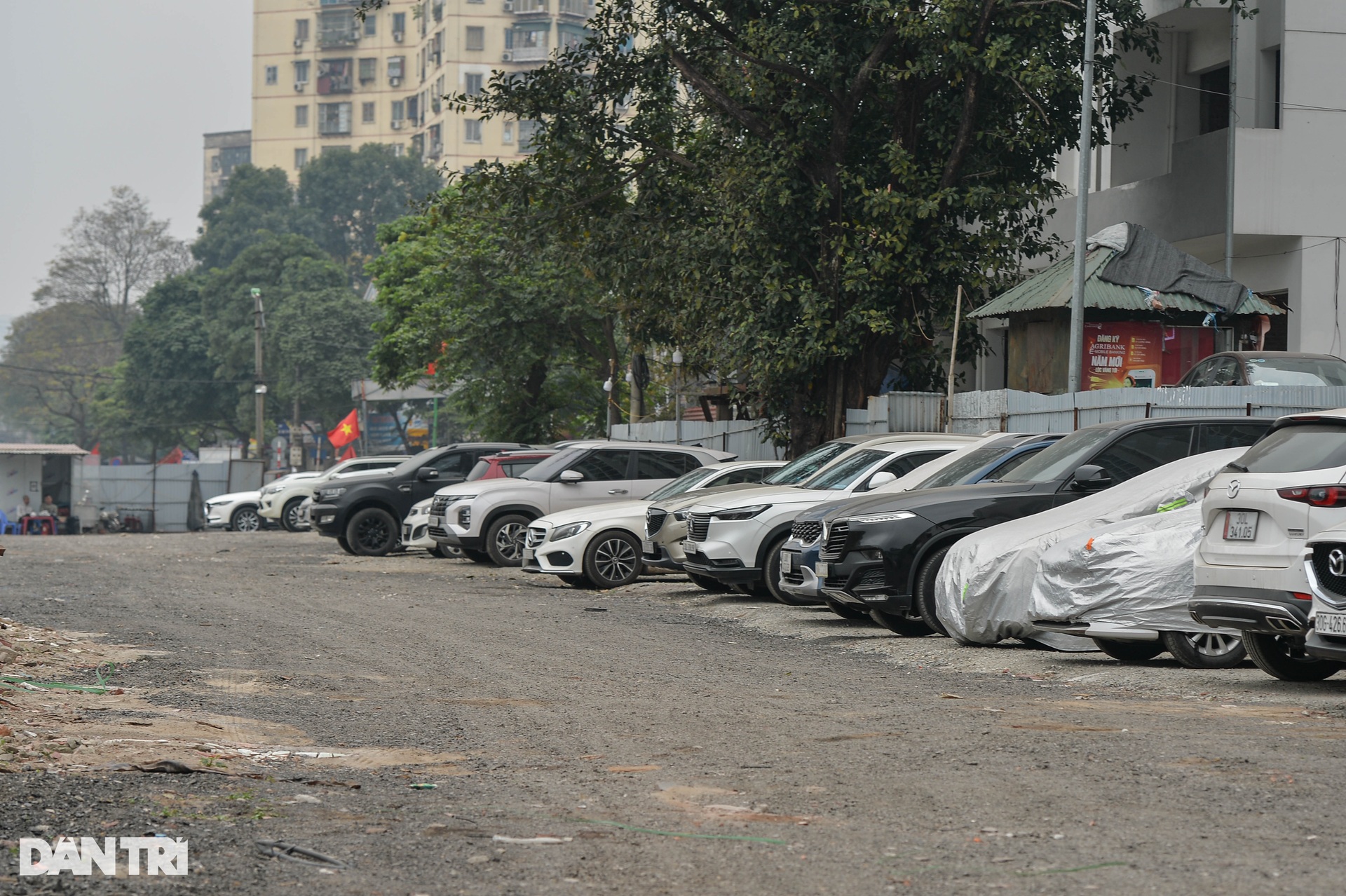 Đoạn đường dài 2km, trị giá 1.300 tỷ đồng làm hơn 10 năm chưa xong ở Hà Nội - 8 Đoạn đường dài 2km, trị giá 1.300 tỷ đồng làm hơn 10 năm chưa xong ở Hà Nội - 8