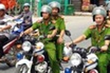 16 thanh niên không giấy tờ tùy thân nghi dàn cảnh cướp giật tài sản