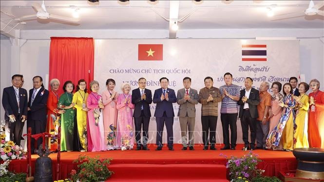 Chủ tịch Quốc hội khai trương Phố Việt Nam tại Udon Thani, Thái Lan - 4