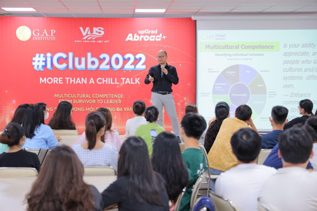 VUS trang bị kỹ năng cùng tư duy hội nhập cho sinh viên và người đi làm - 1 VUS trang bị kỹ năng cùng tư duy hội nhập cho sinh viên và người đi làm - 1