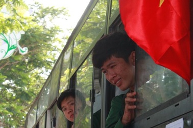 Bịn rịn ngày hội tòng quân