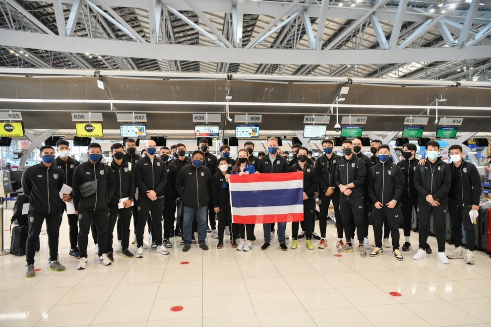Thái Lan tuyên bố đòi lại cúp vô địch AFF Cup của đội tuyển Việt Nam - 1 Thái Lan tuyên bố đòi lại cúp vô địch AFF Cup của đội tuyển Việt Nam - 1