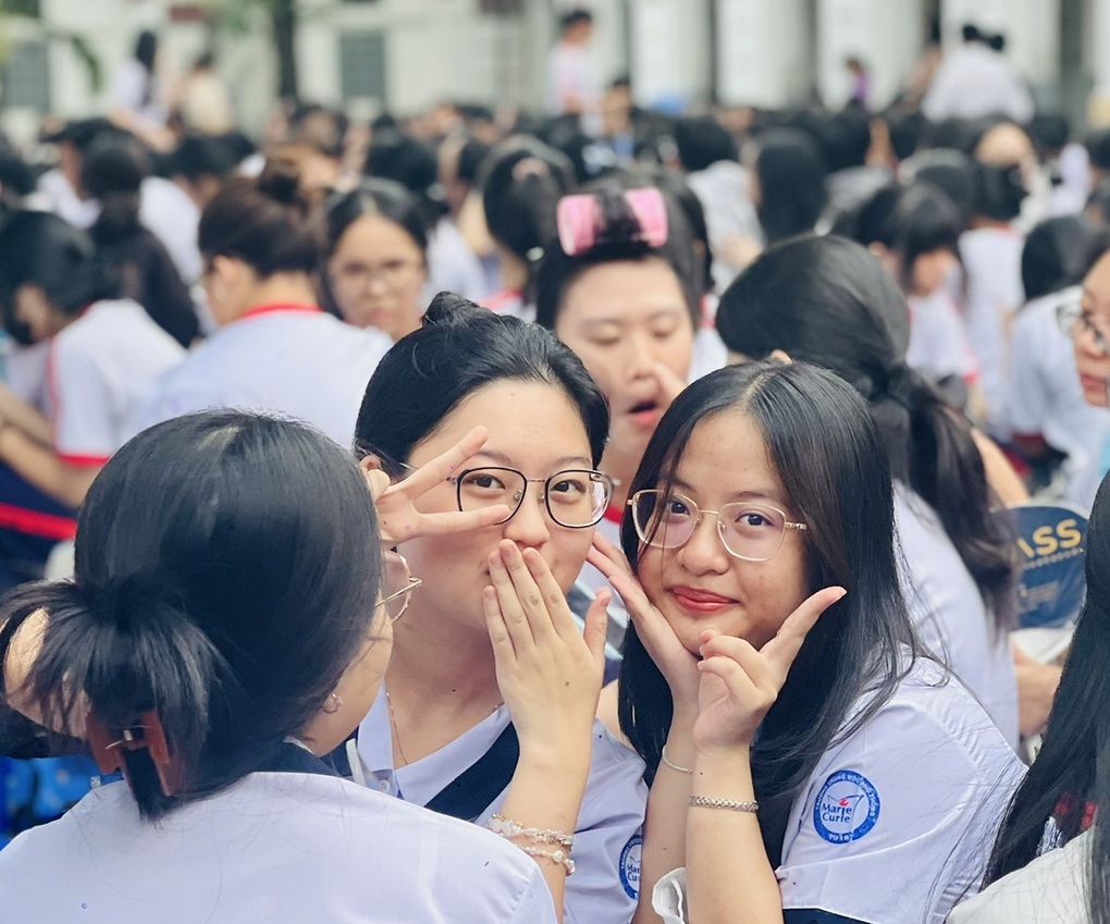Hôm nay, hàng loạt trường đại học công bố điểm chuẩn năm 2025 - 2 Hôm nay, hàng loạt trường đại học công bố điểm chuẩn năm 2025 - 2