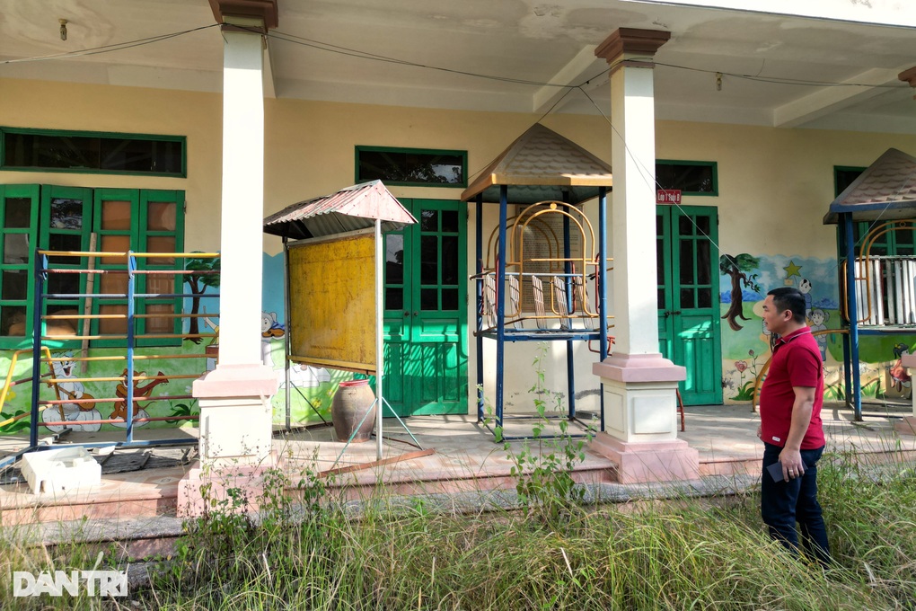 Trường mầm non xây dựng dở dang, hơn 100 trẻ phải đi học nhờ - 4 Trường mầm non xây dựng dở dang, hơn 100 trẻ phải đi học nhờ - 4