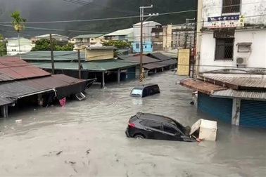 "Vua bão" Ragasa quần thảo Trung Quốc dữ dội, thiệt hại hàng trăm triệu USD