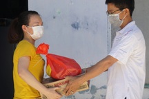 Đà Nẵng hỗ trợ mỗi hộ dân 500 nghìn đồng