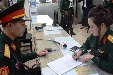 Điều tra làm rõ “bóng hồng” giả danh Đại tá quân đội