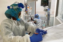 Người đầu tiên phát hiện Omicron lo ngại về tốc độ đột biến của siêu chủng