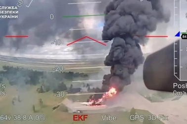 Ai đứng sau chiến dịch “Mạng nhện” tấn công hàng loạt căn cứ quân sự Nga?