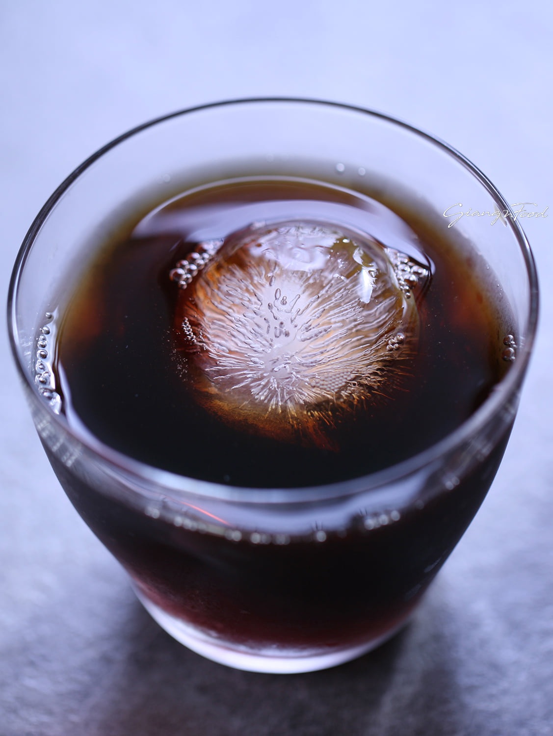 Cách pha Cold Brew với vải thiều tươi | Báo Dân trí