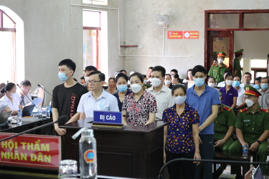 Cựu Phó Chủ tịch TP Điện Biên Phủ hầu tòa - 1 Cựu Phó Chủ tịch TP Điện Biên Phủ hầu tòa - 1