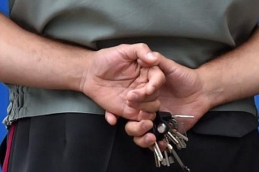 Sốc: Ukraine thả tội phạm giết người vì nhà tù hết chỗ