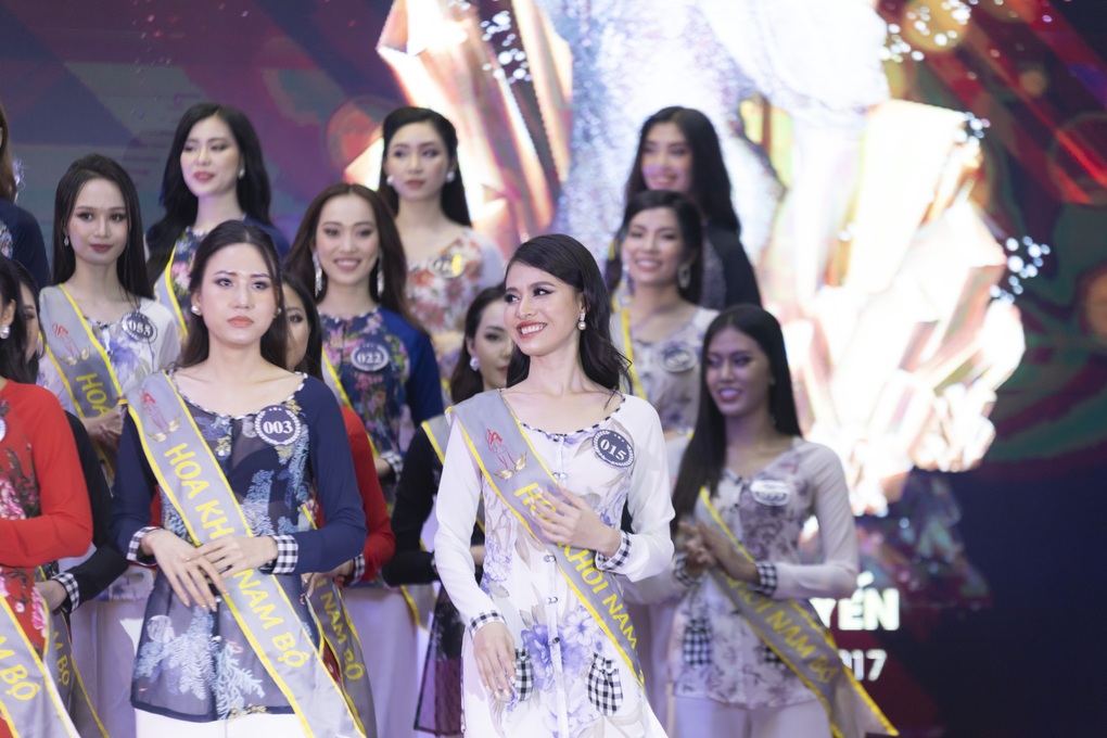 Thí sinh Hoa khôi Nam bộ 2022 trình diễn áo tắm nóng bỏng - 9 Thí sinh Hoa khôi Nam bộ 2022 trình diễn áo tắm nóng bỏng - 9