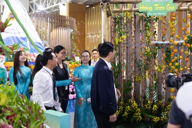 Lâm Đồng: Xây dựng nông thôn mới gắn với phát triển nông nghiệp công nghệ cao