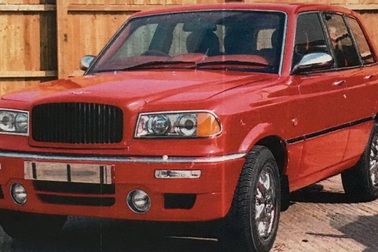 Rolls-Royce Cullinan giống một mẫu xe Bentley cách đây 20 năm