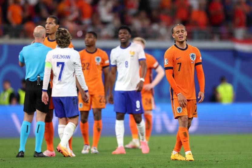 Hà Lan 0-0 Pháp (hiệp 2): Bàn thắng bị từ chối