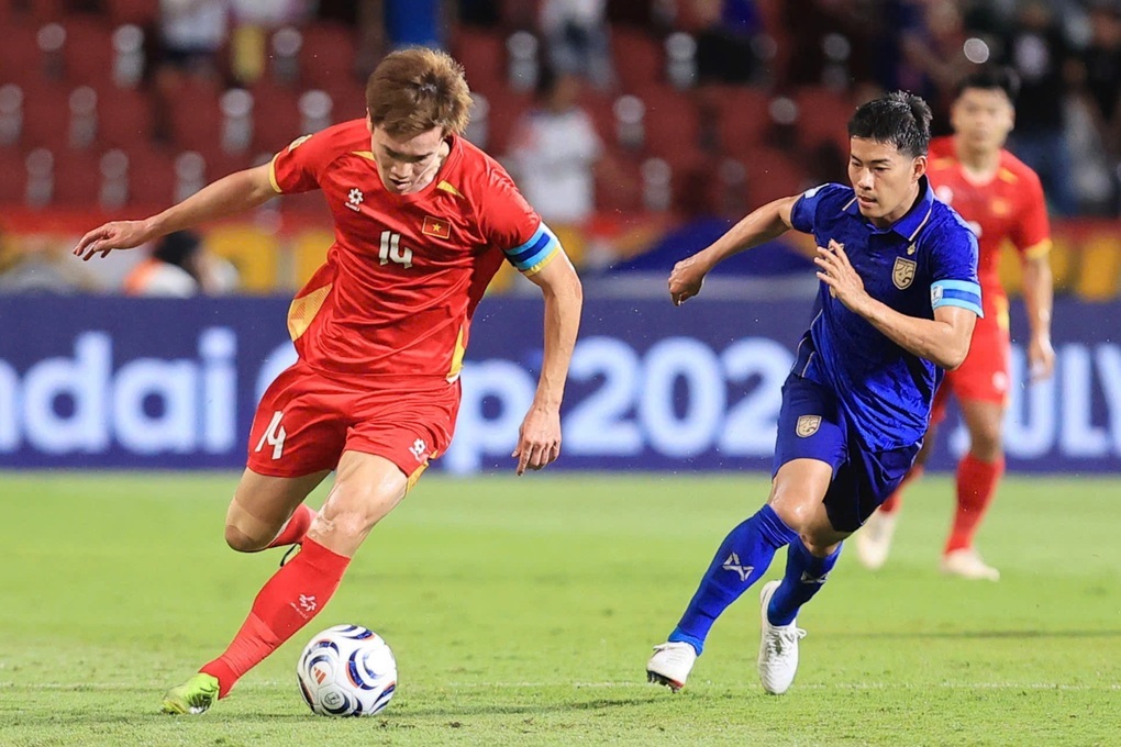 Tuyển Việt Nam có nguy cơ xếp dưới Thái Lan ở FIFA ASEAN Cup vì quy định lạ - 1 Tuyển Việt Nam có nguy cơ xếp dưới Thái Lan ở FIFA ASEAN Cup vì quy định lạ - 1