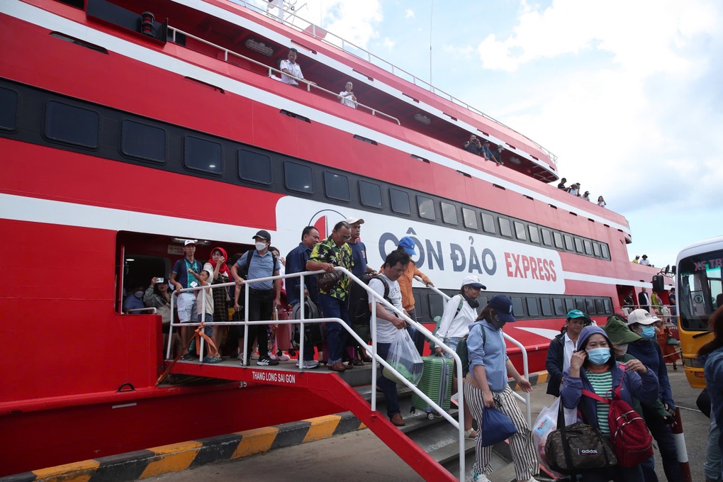 Côn Đảo - hòn đảo hoang sơ với du lịch nghỉ dưỡng đẳng cấp - 2 Côn Đảo - hòn đảo hoang sơ với du lịch nghỉ dưỡng đẳng cấp - 2