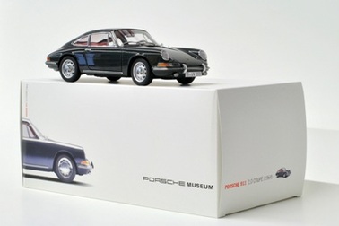 Bộ sưu tập quà tặng cho tín đồ Porsche