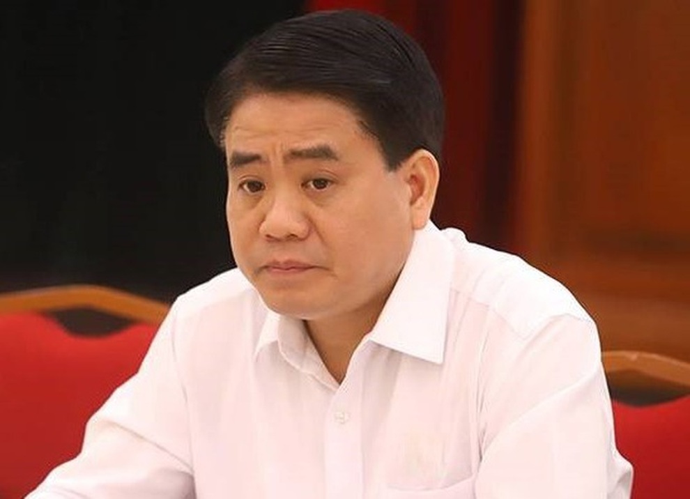 Ông Nguyễn Đức Chung giúp công ty gia đình hưởng lợi 36 tỷ đồng - 1 Ông Nguyễn Đức Chung giúp công ty gia đình hưởng lợi 36 tỷ đồng - 1