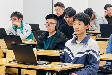 Điểm thi cao nhất 3 năm qua, một số trường bỏ xét điểm đánh giá tư duy