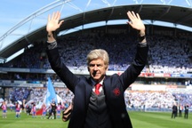 Những khoảnh khắc ở lần cuối cùng Wenger chỉ huy Arsenal