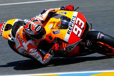 Rossi, Lorenzo và Pedrosa có theo kịp Marquez?