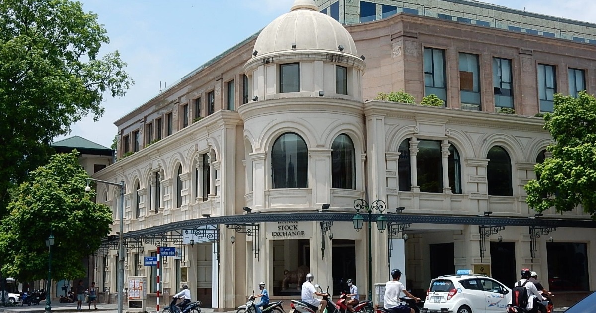 HNX chính thức dừng nhận niêm yết cổ phiếu mới