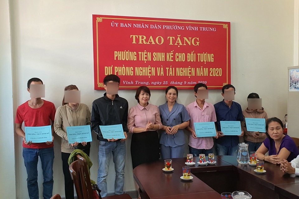 Tín hiệu tích cực từ mô hình tư vấn và điều trị cho người nghiện ma túy - 1 Tín hiệu tích cực từ mô hình tư vấn và điều trị cho người nghiện ma túy - 1