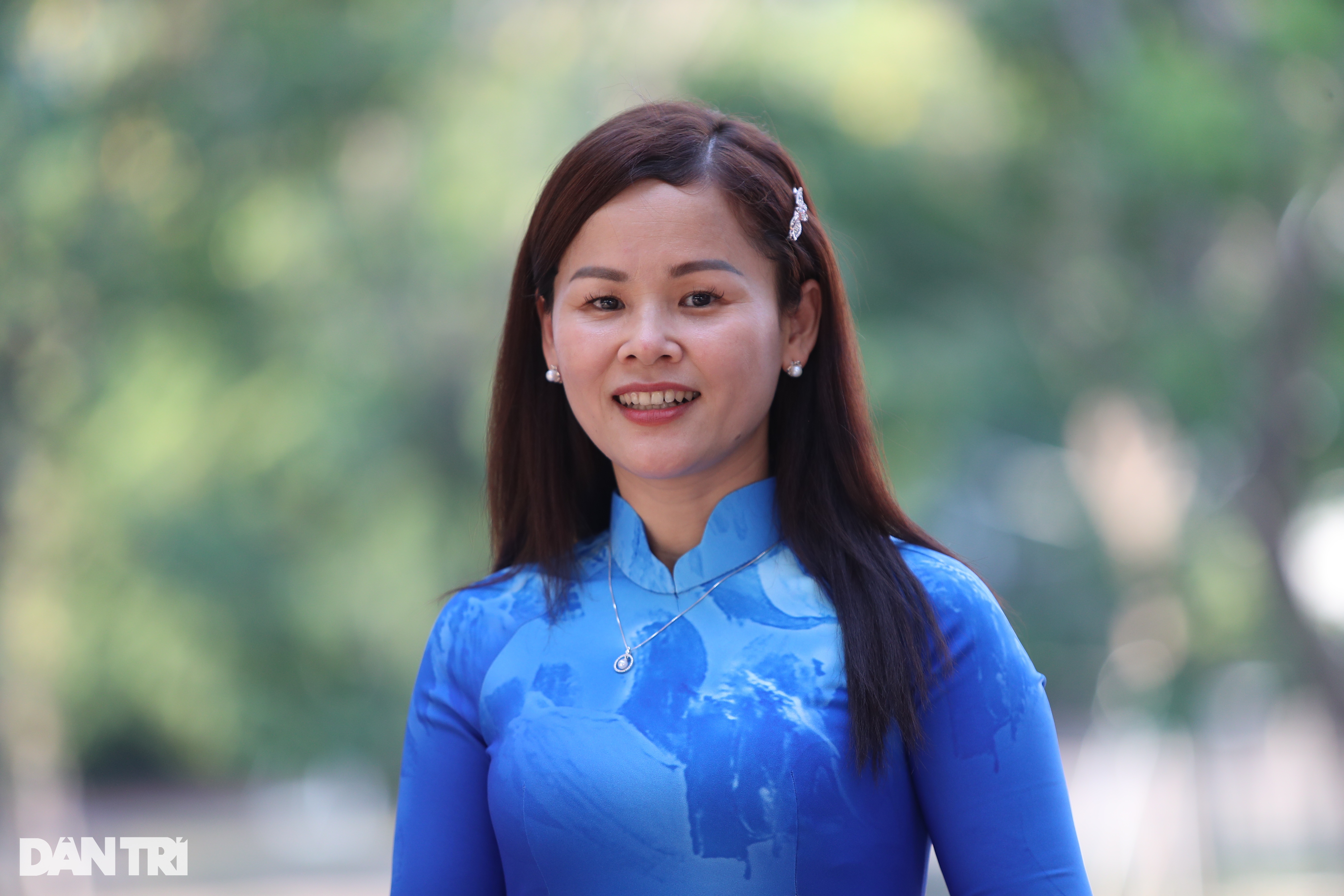 Ngôi trường đặc biệt, mỗi học sinh yếu kém được một thầy cô nhận đỡ đầu - 1 Ngôi trường đặc biệt, mỗi học sinh yếu kém được một thầy cô nhận đỡ đầu - 1
