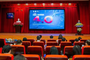 Hơn 400 hiệu trưởng, nhà quản lý giáo dục tại Huế tham gia hội thảo "Hiệu trưởng 4.0"